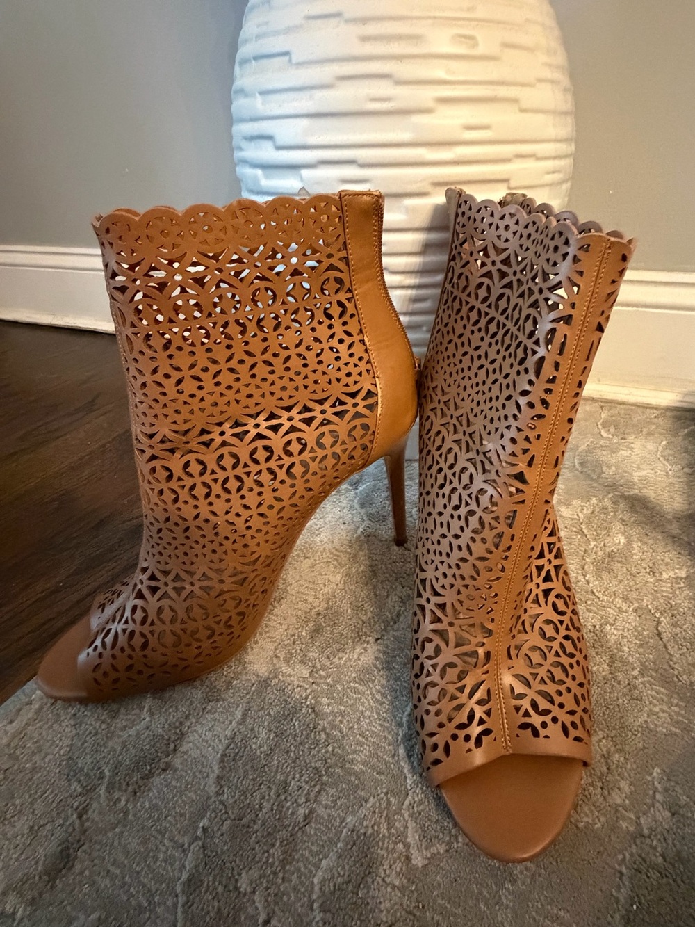 Aldo Tan Laser-Cut Kuniel Peep-Toe Stiletto Ankle Boots size 9.5